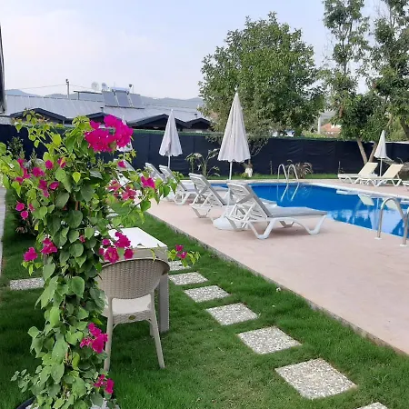 Kaya Koey Aparthotel *